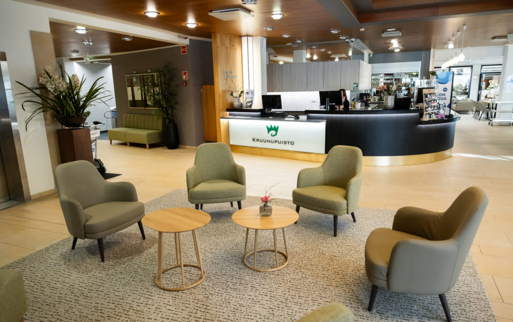 Poikkeavat aukioloaikamme